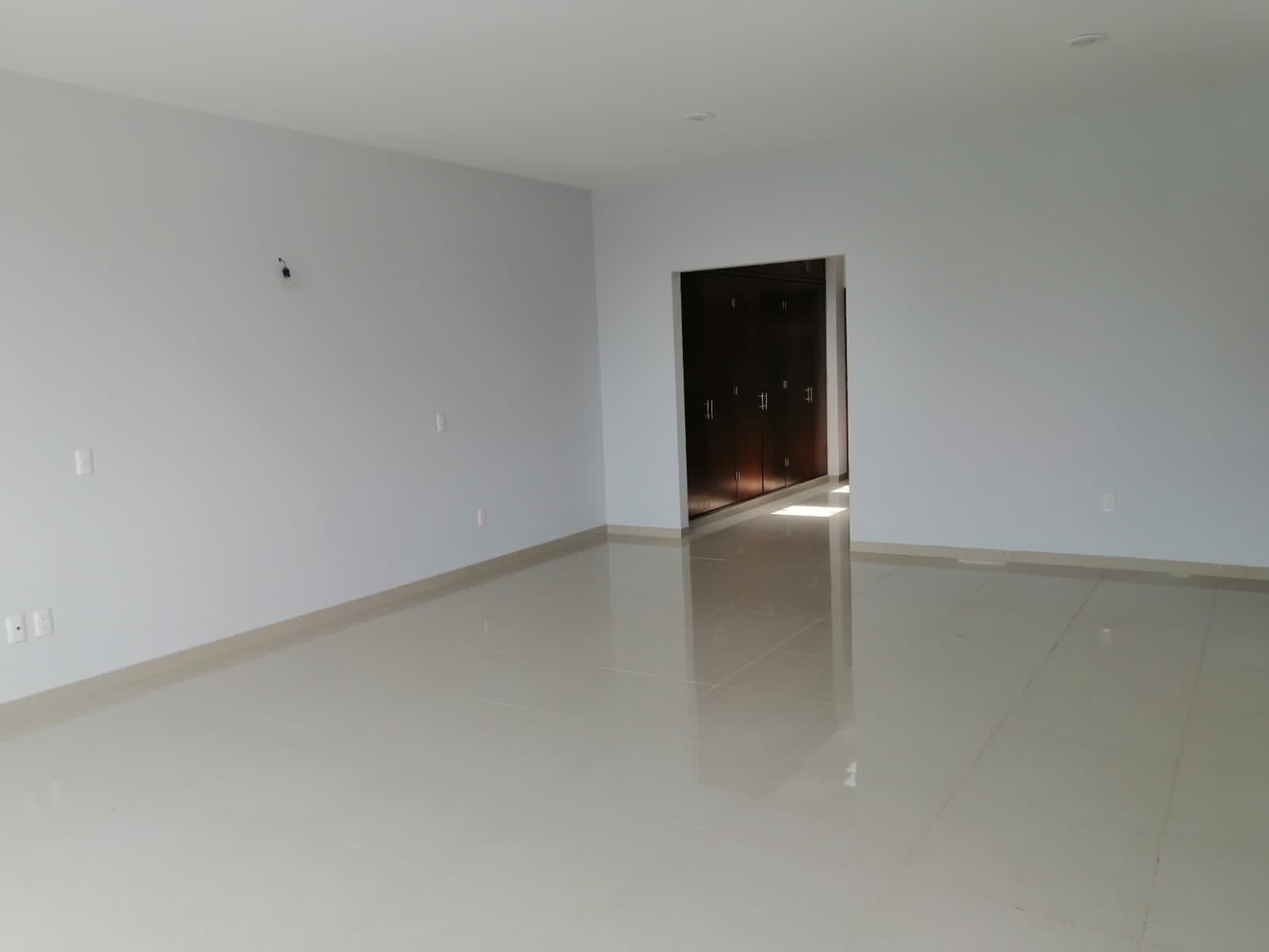 Sra. Medellin.com