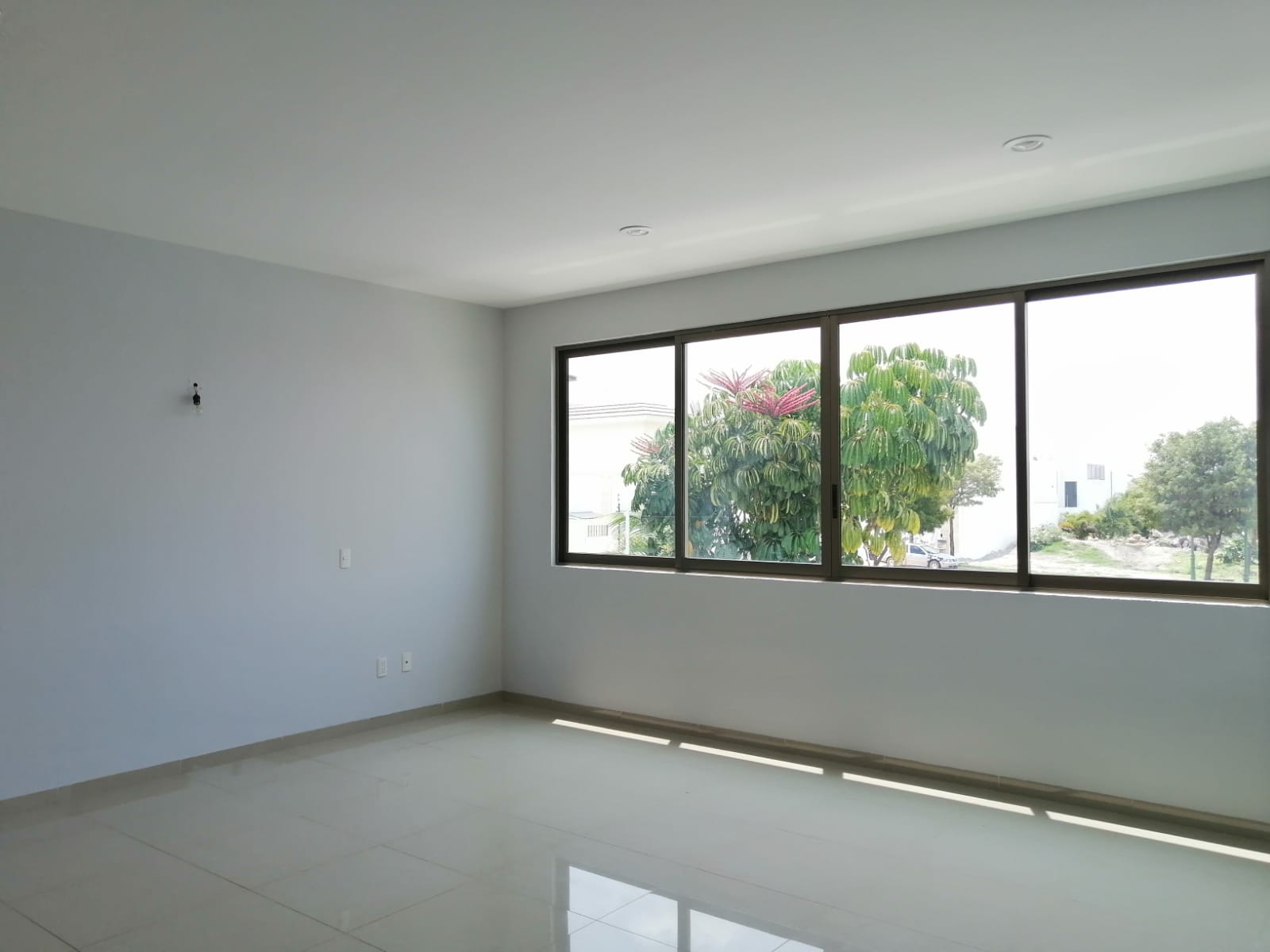 Sra. Medellin.com